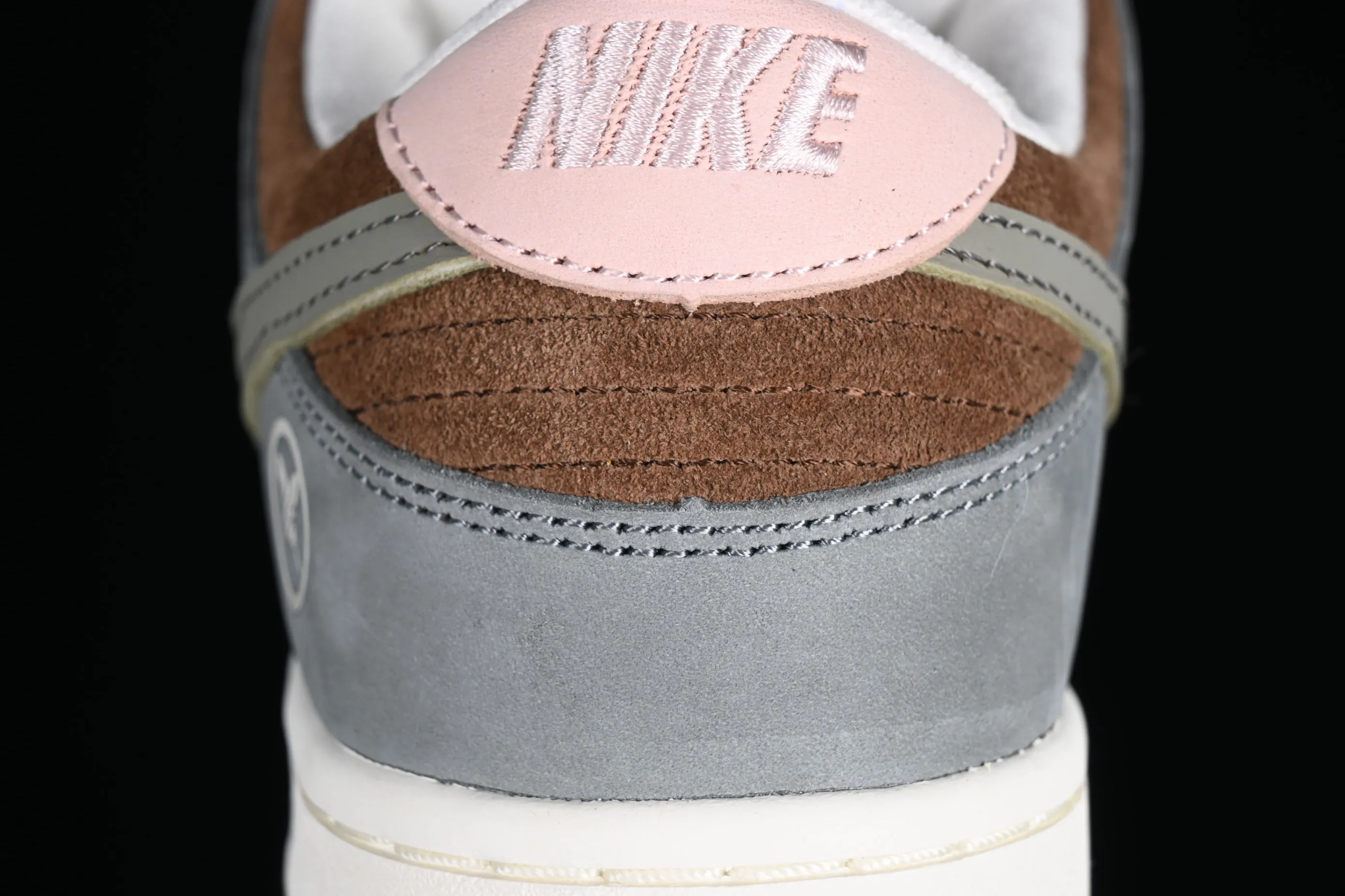 All categories Nk SB Dunk Series Nk SB Dunk Low low-top sneakers Yuto Horigome x Nk SB Dunk Low joint model SB low-top casual sports skateboard shoes FQ1180-001